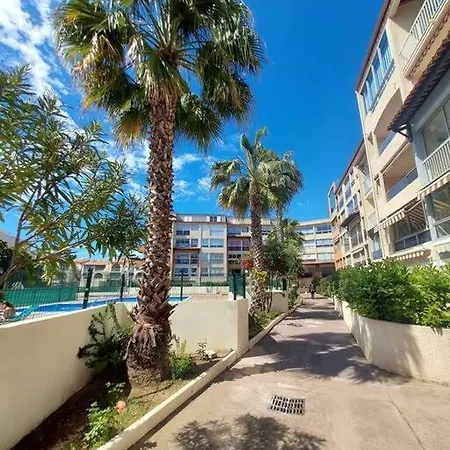 Appartement Cap D'agde T2 6 Couchages *